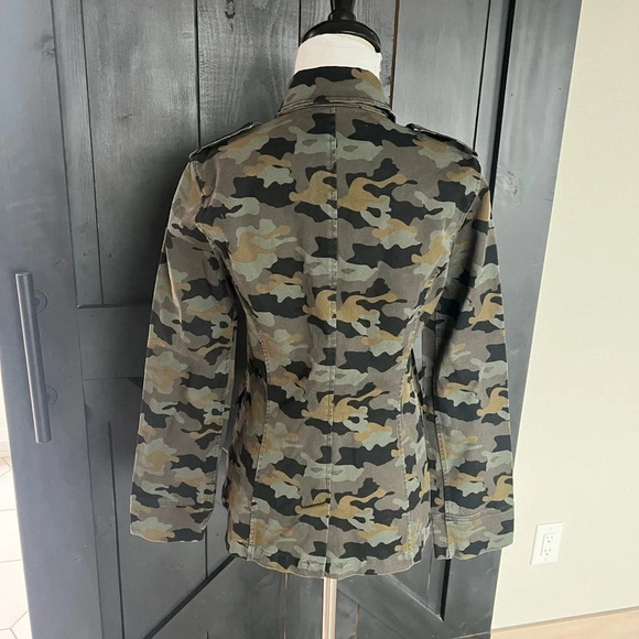 NWOT L'AGENCE Cromwell Camouflage Military Jacket Green Multi Casual Women Small - Picture 10 of 14